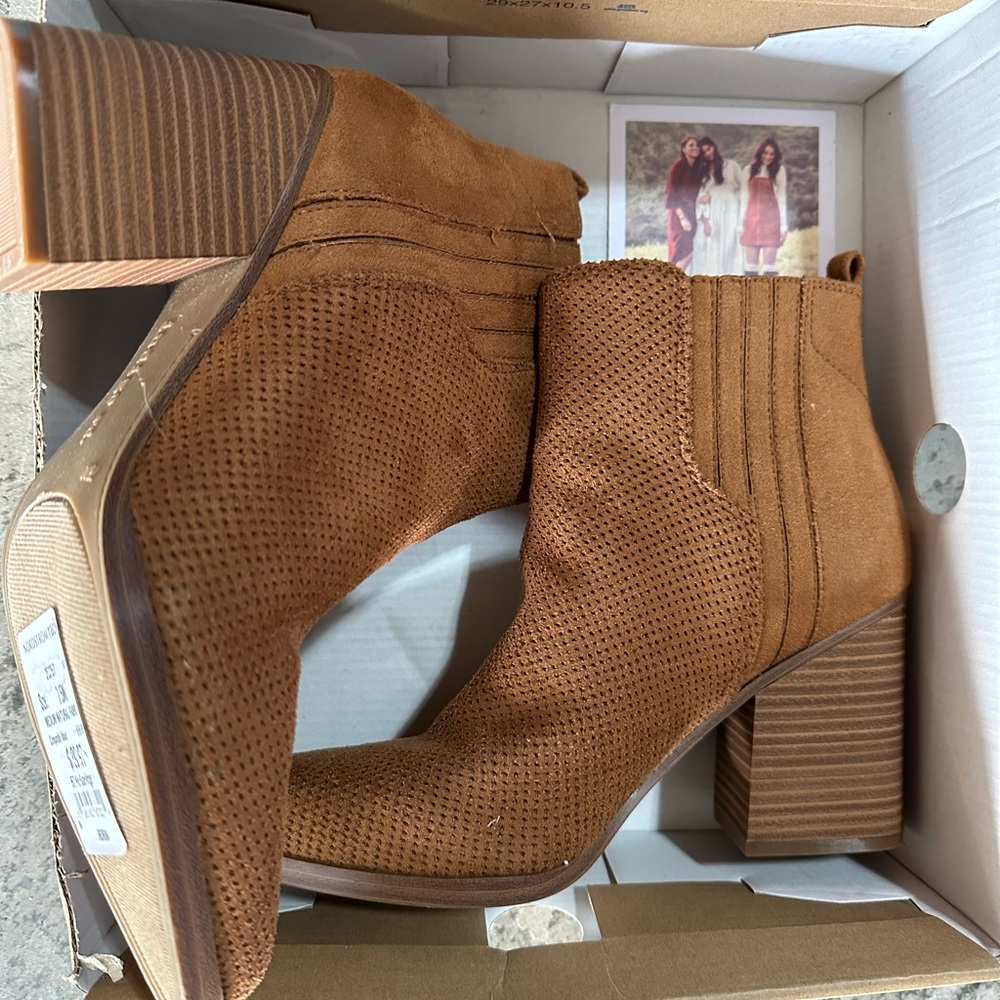 New chestnut ankle booties from Nordstrom rack